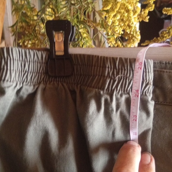Women's Olive Cargo Pants Hesperus - Picture 5 of 8